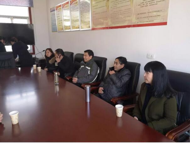 爱心企业帮扶贫困村 助力脱贫攻坚暖人心(图5) 爱心企业帮扶贫困村 助力脱贫攻坚暖人心(图5)